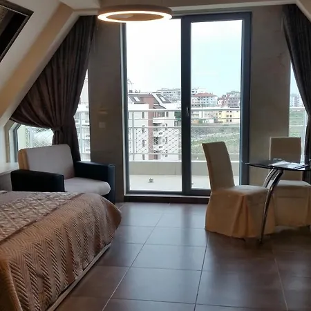 Milenium アパート